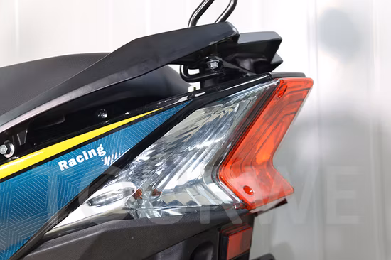 Flymate Cina produttore di motociclette elettriche CKD ad alta velocità economiche per adulti